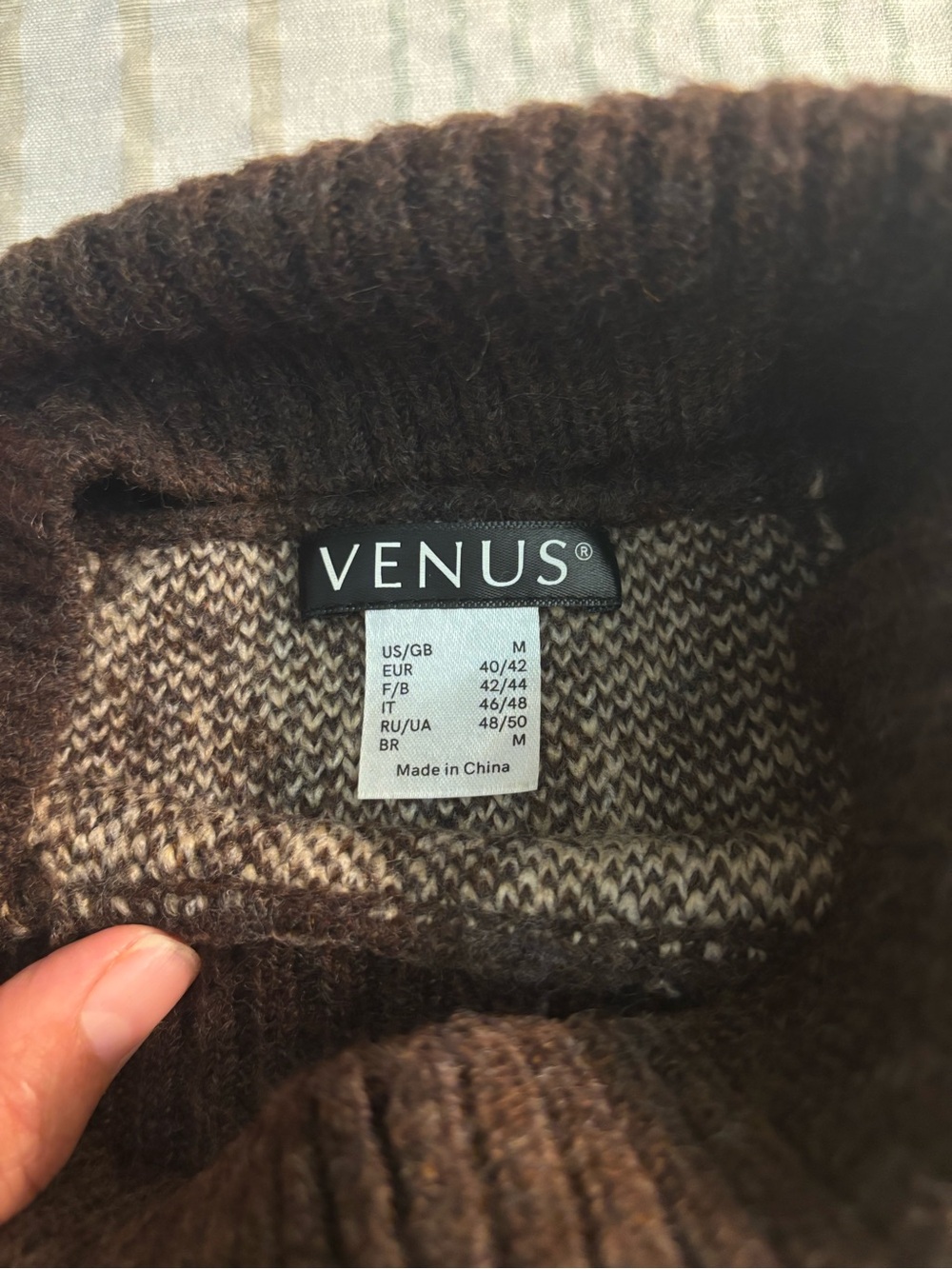 VENUS Cream & Brown Leopard-Print Off-Shoulder Sweater - Picture 3 of 5